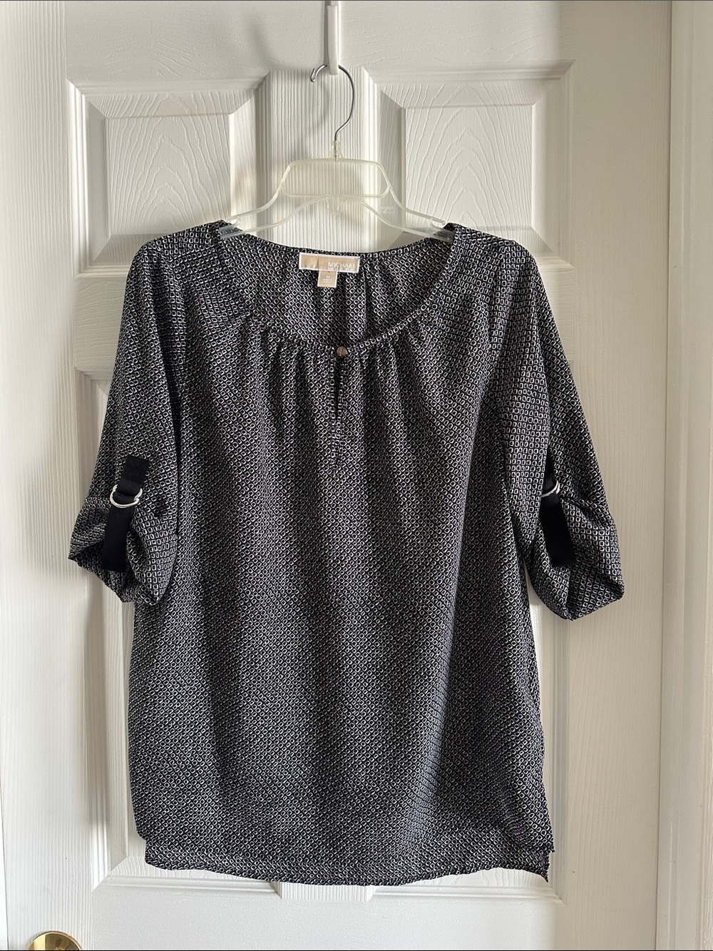 Michael Kors Black & White Geometric Roll-Tab Blouse